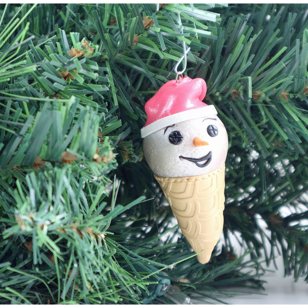 Line Labrecque - Snowman Cone